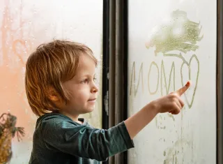 8 способов борьбы с запотеванием окон - фото